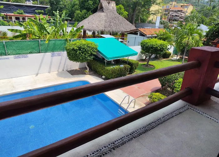 J.b. Hotel Zihuatanejo