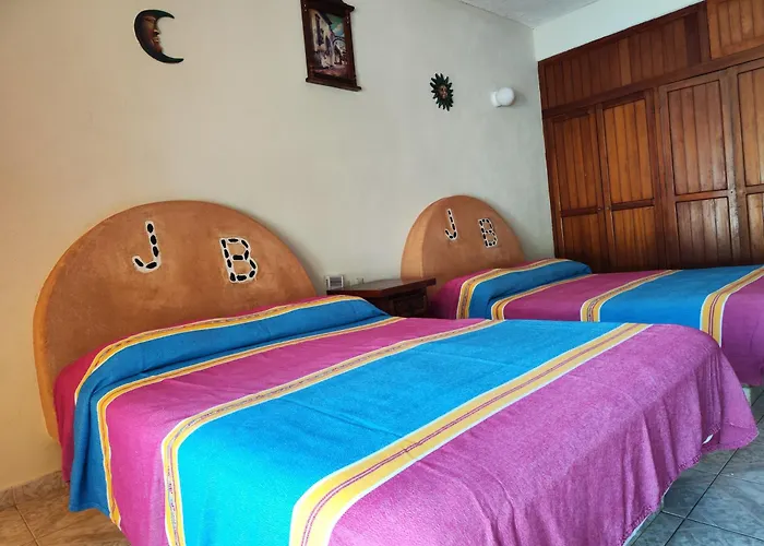 J.b. 3* Zihuatanejo