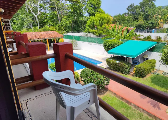 Hotel J.b. Zihuatanejo