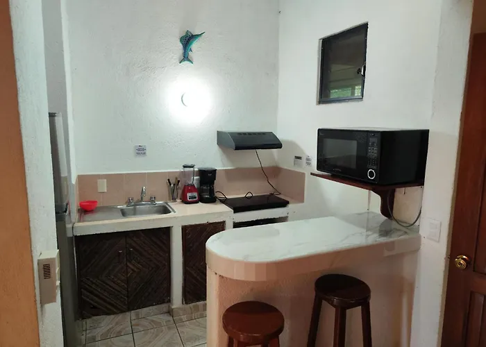 J.b. Hotel Zihuatanejo