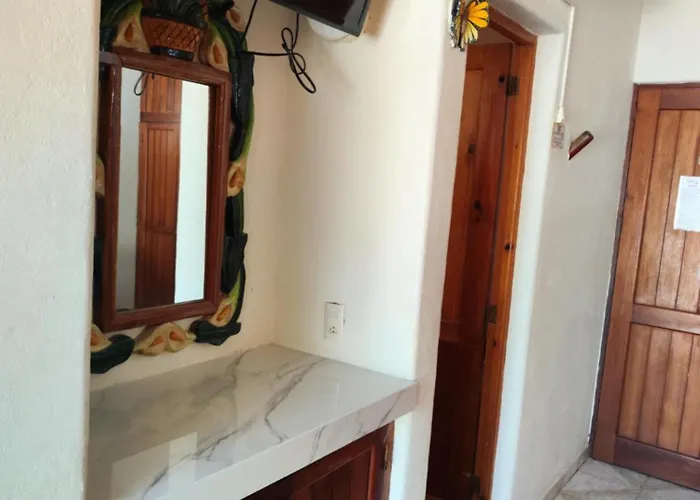 J.b. 3* Zihuatanejo