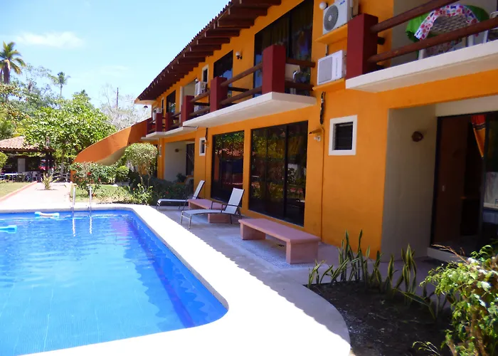 J.b. 3* Zihuatanejo
