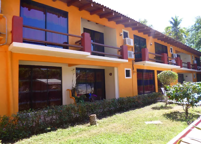 J.b. Zihuatanejo