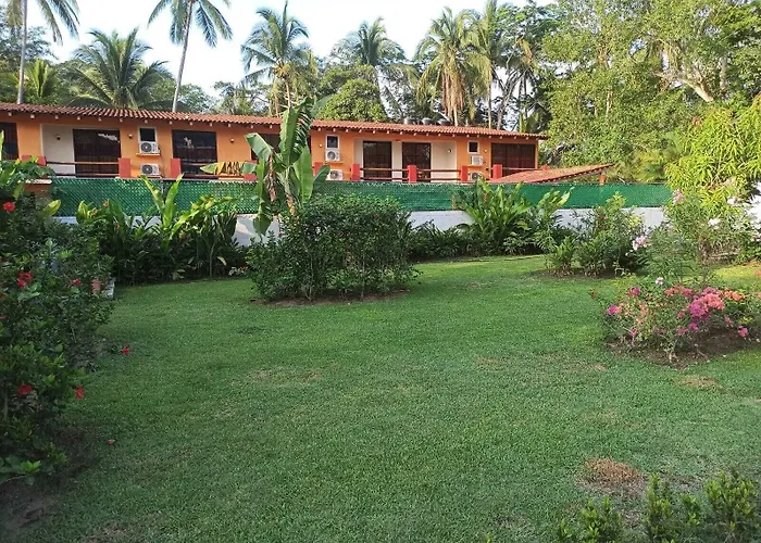 J.b. Zihuatanejo